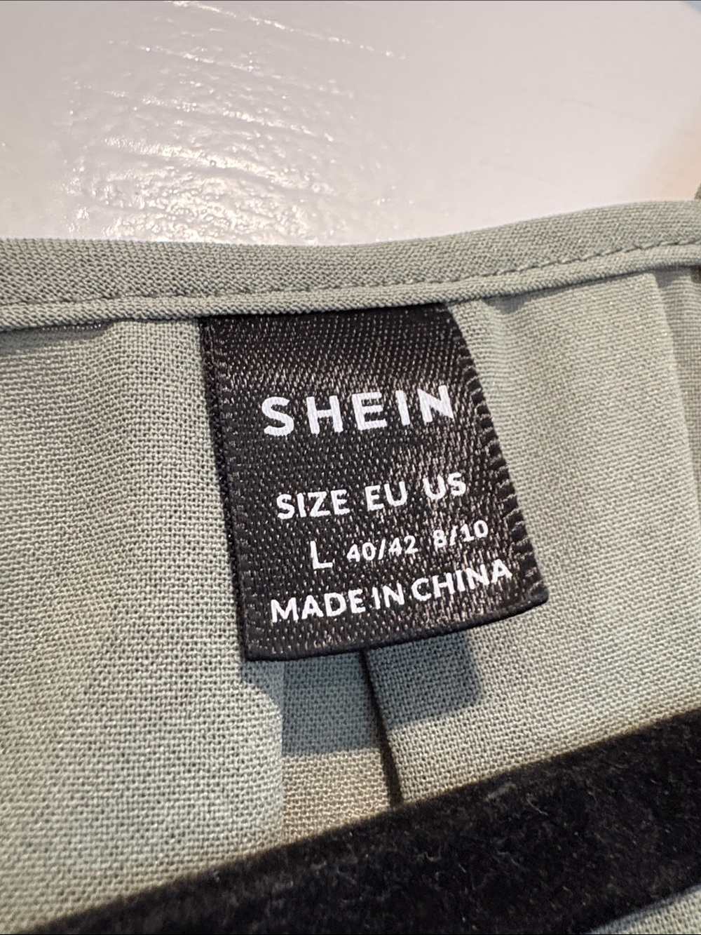 SHEIN Olive Green Draped V-Neck Cami with Slim Straps - Picture 3 of 5